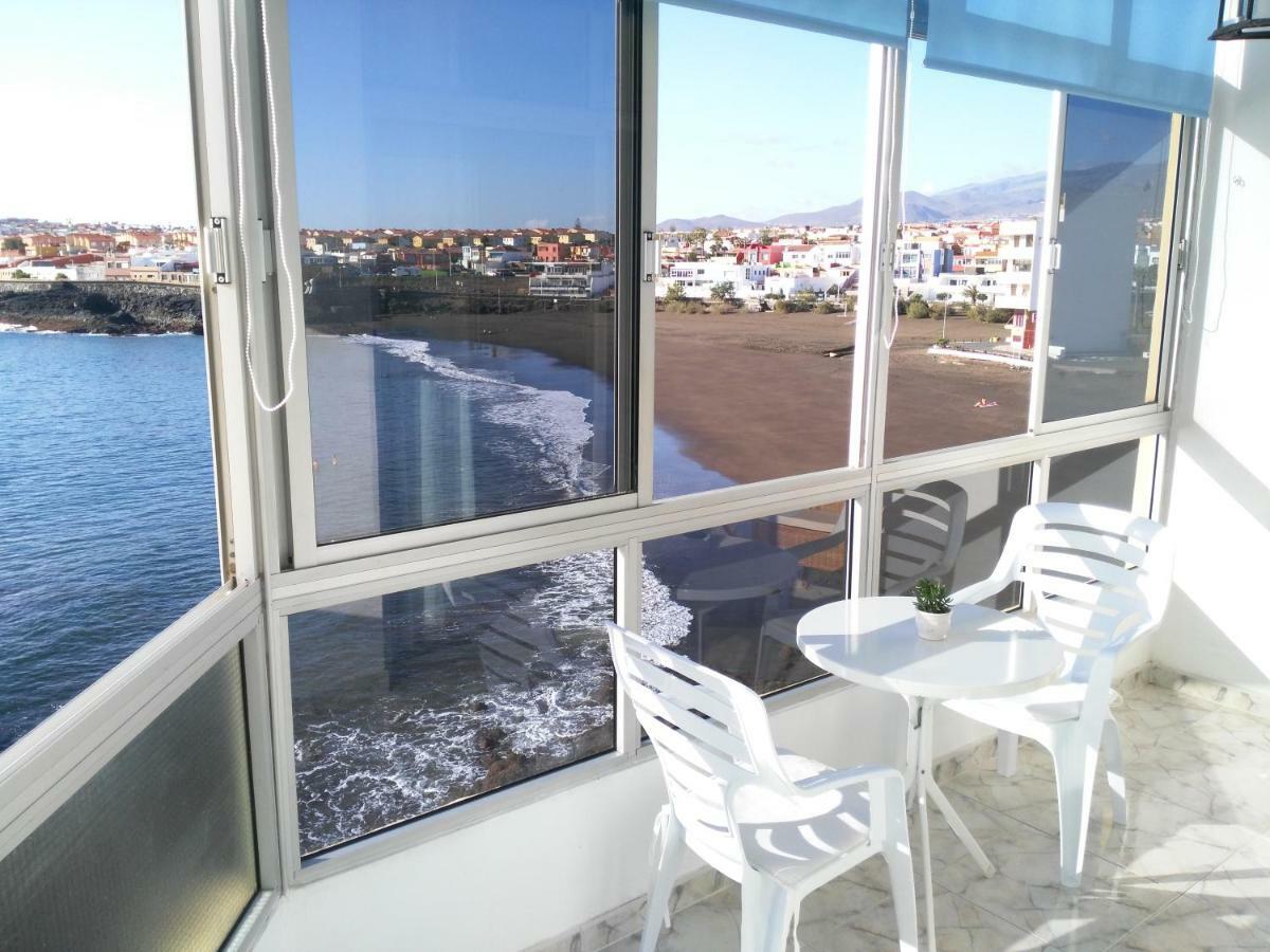 Beach Front * La Garita